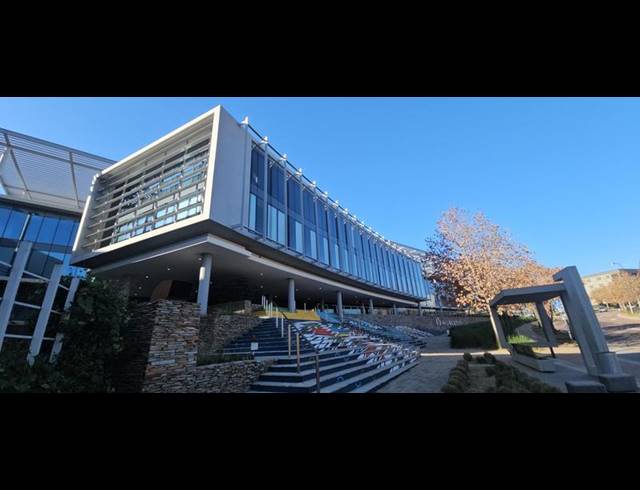 BUSINESS PROPERTY TO RENT IN WATERFALL